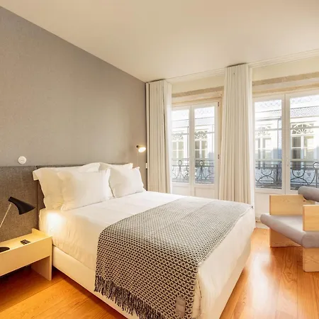 In With Balcony * Oporto