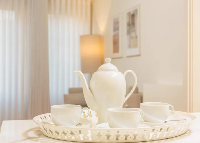 In With Balcony Διαμέρισμα