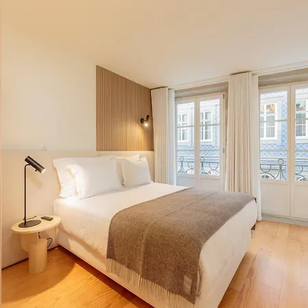 Appartement In With Balcony Oporto