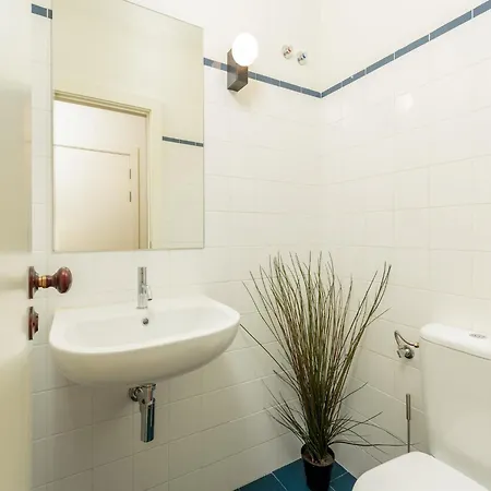 In With Balcony * Porto