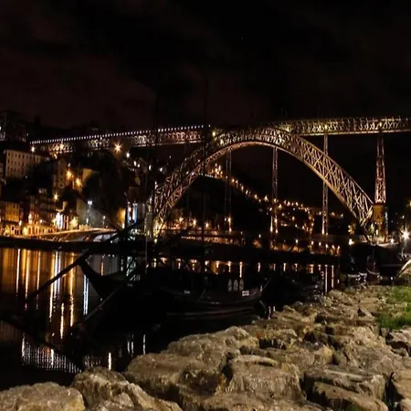 In With Balcony Apartment Porto