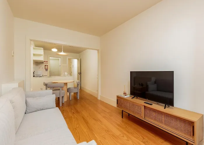 In With Balcony Porto