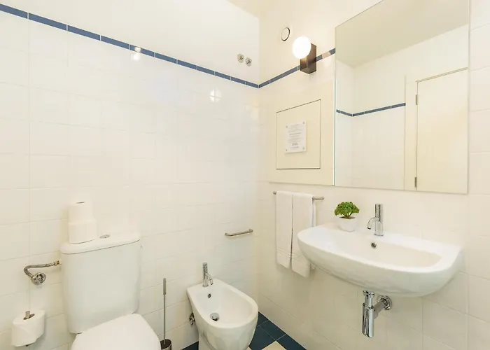 In With Balcony Apartment Porto