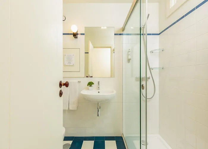 In With Balcony Apartment Porto